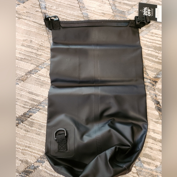 BYLT Premium Basics BIOS Dry Bag, Black, NWT - Picture 5 of 7